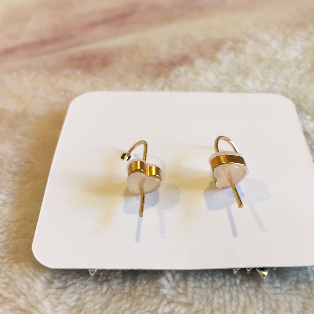 Heart Burst Fashion Pierced Earrings Gold Silver Alloys NWT 1”x.75” artistic cre - Picture 10 of 12